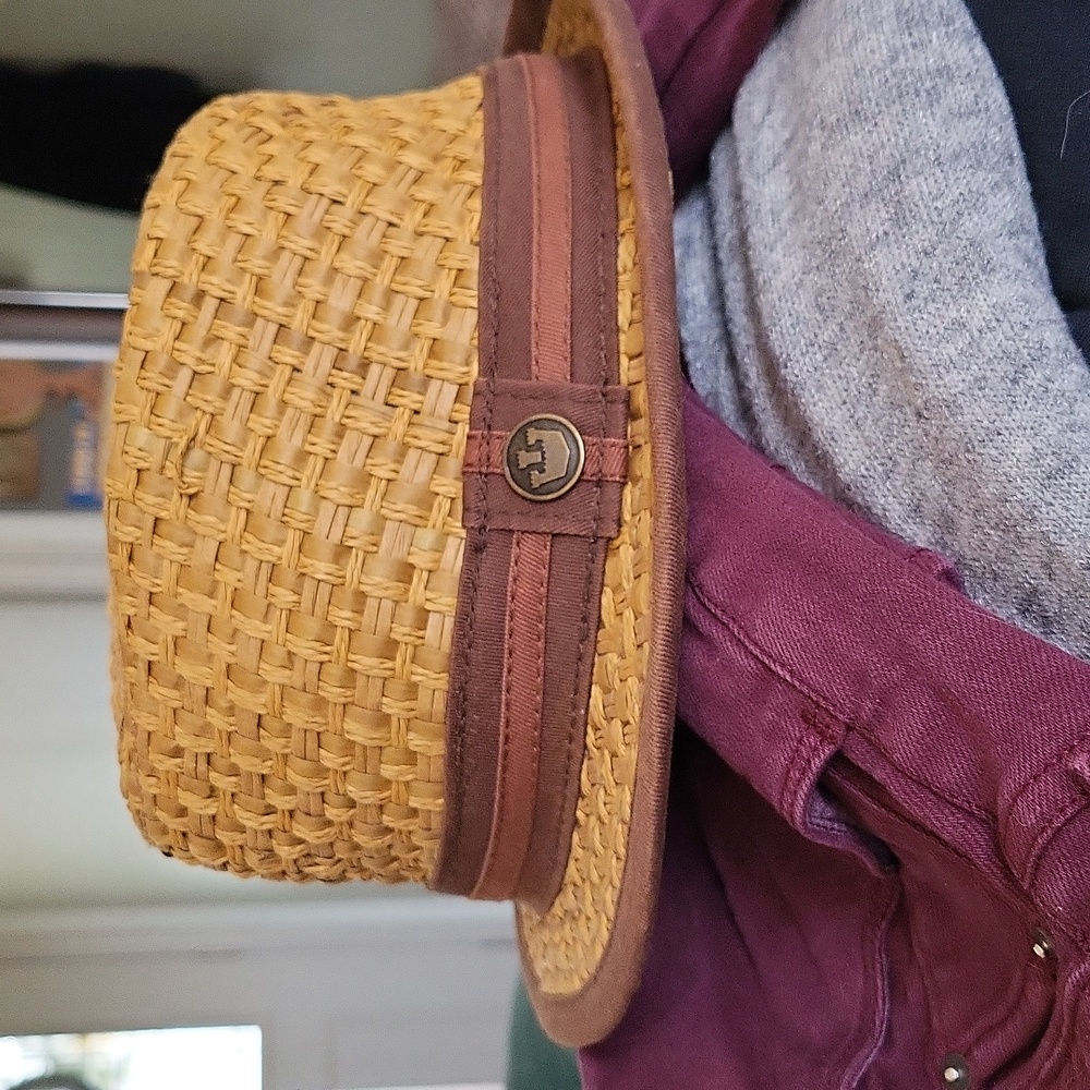 Goorin Bros. Straw hat